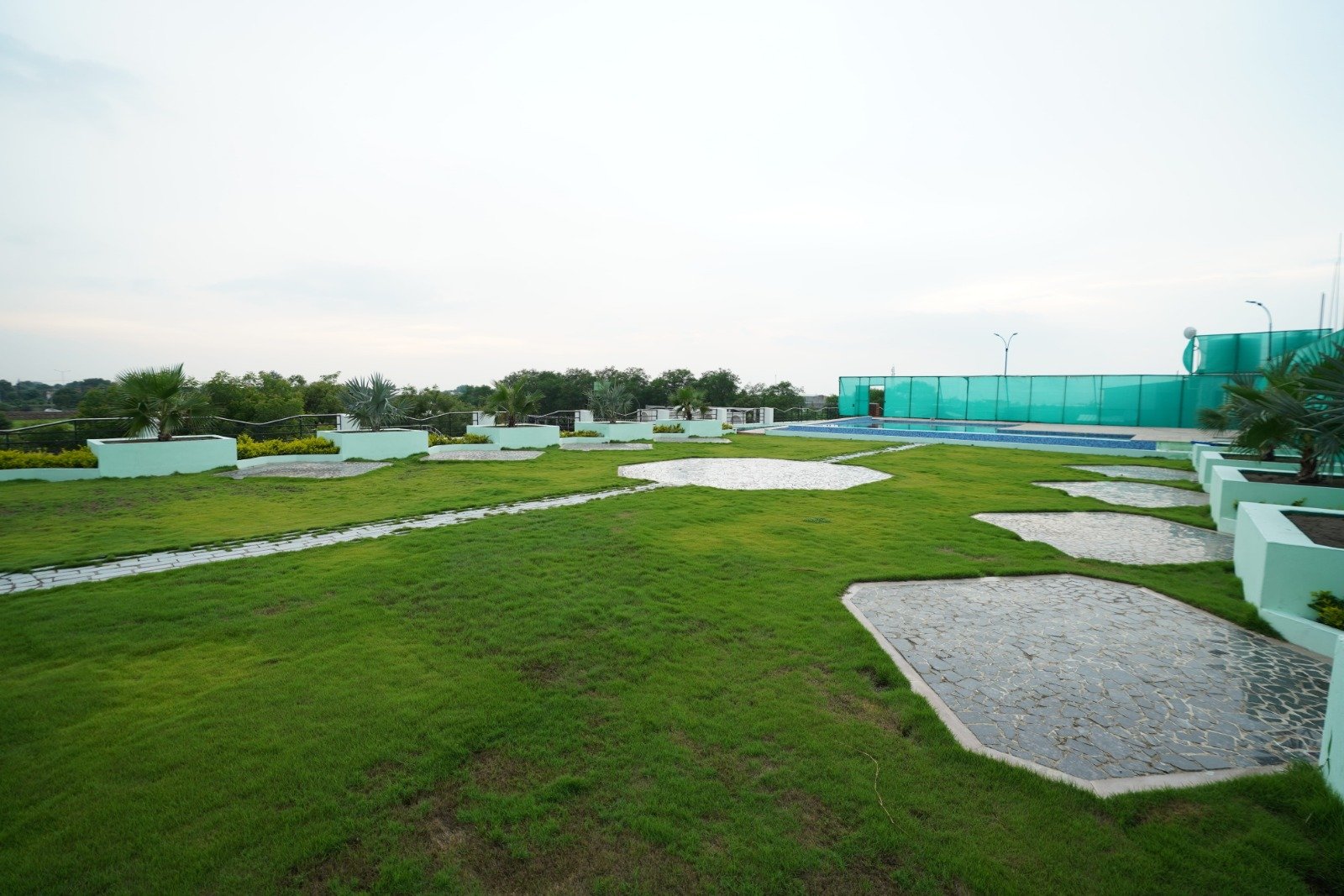 Beautyful Lawn